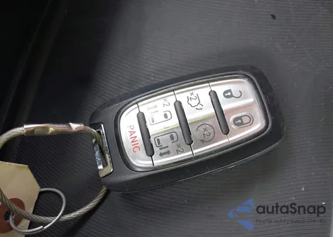 2025 Chrysler Pacifica Select z USA, uszkodzony, nr VIN 2C4RC1BG3SR532236